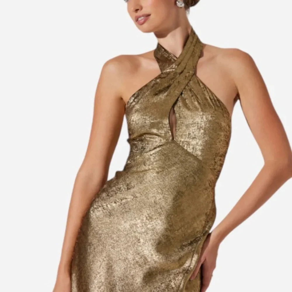 Astr The Label Marissa Gold Backless Halter Dress - Picture 1 of 7